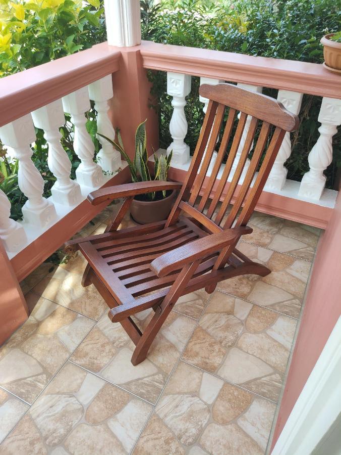 Bencastle Villa Gros Islet Eksteriør bilde